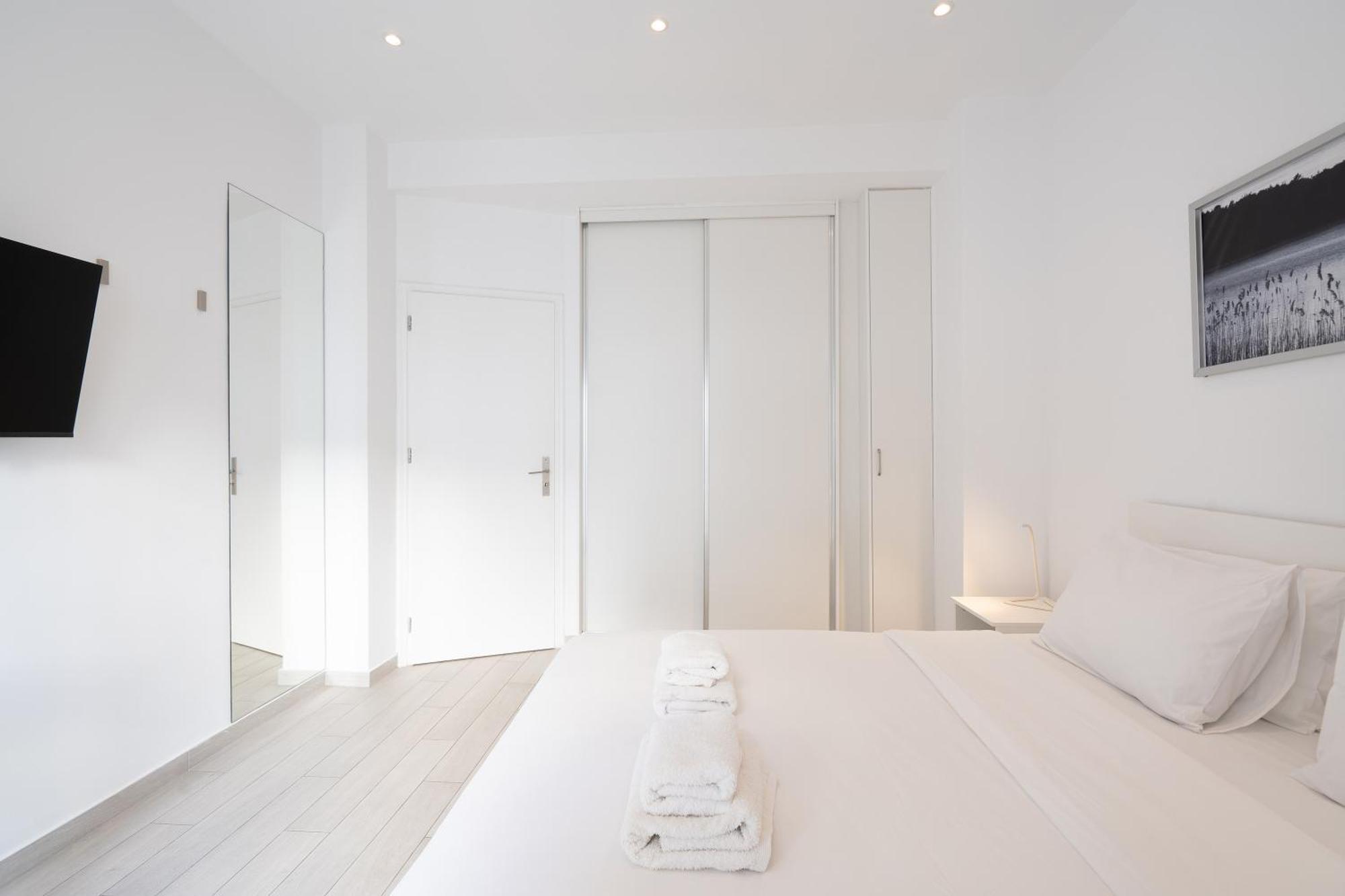 Stunning Cozy Apartment In Aten Exteriör bild